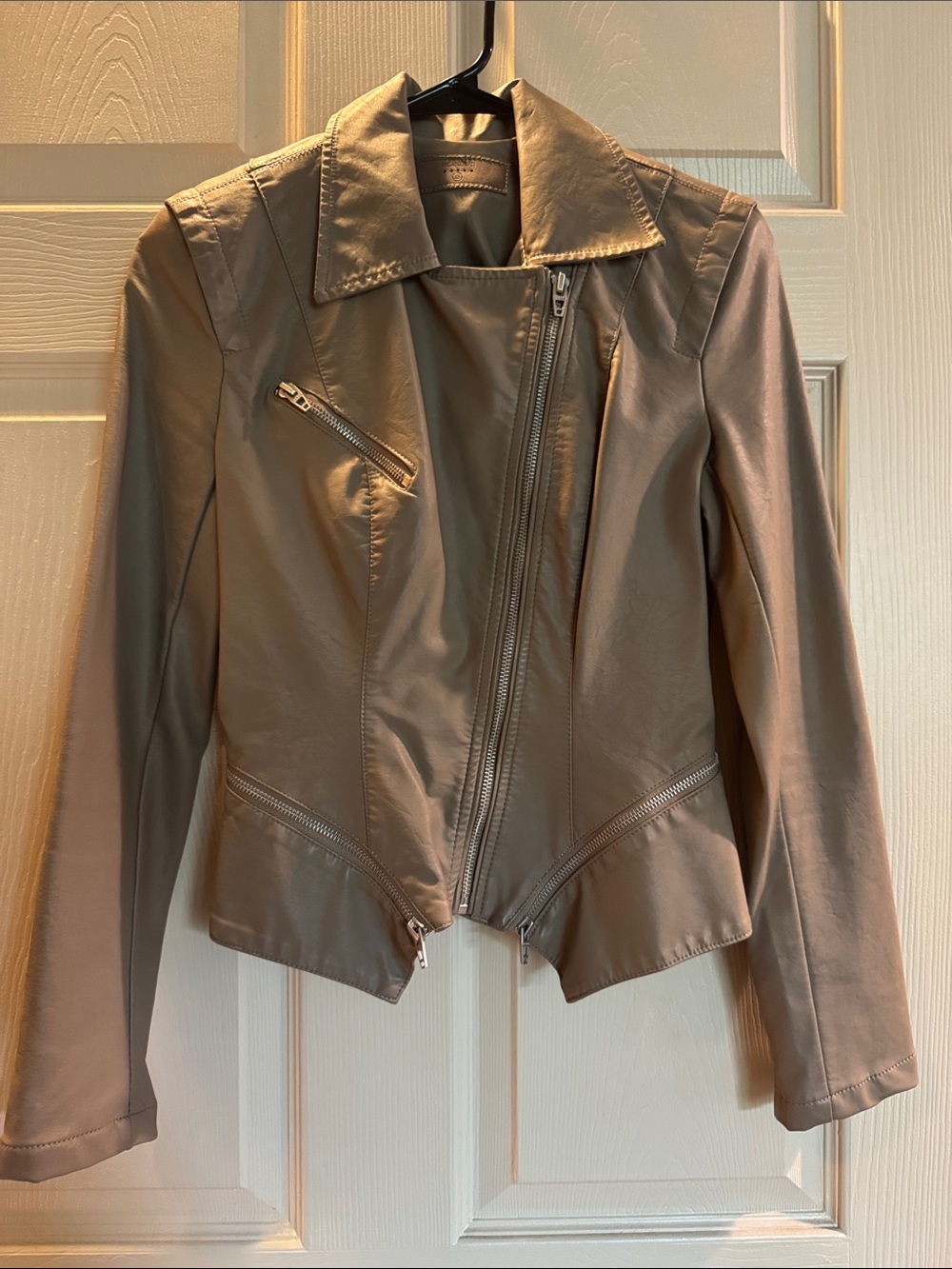 Women’s Taupe/Beige Faux Leather Asymmetrical Zip Jacket size XS